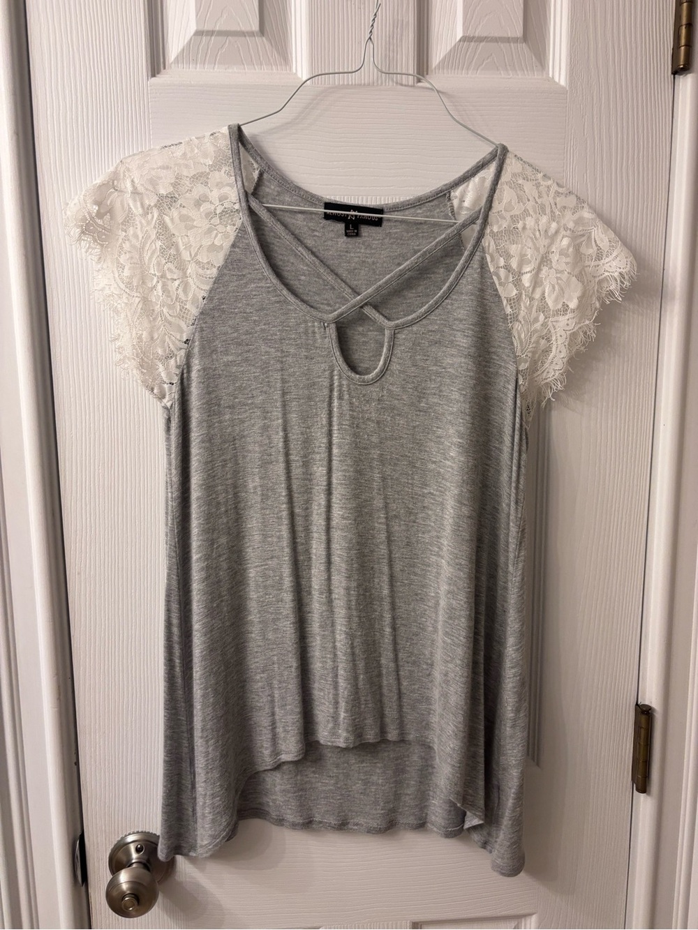 Almost Famous Grey Top with White Lace Cap Sleeves